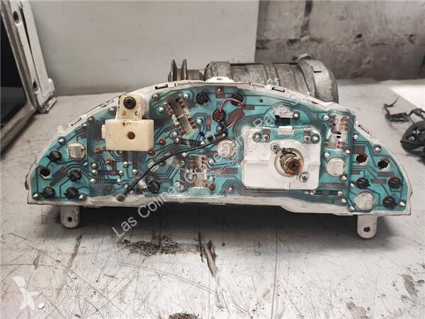 Piese camioane Nissan Tableau de bord...