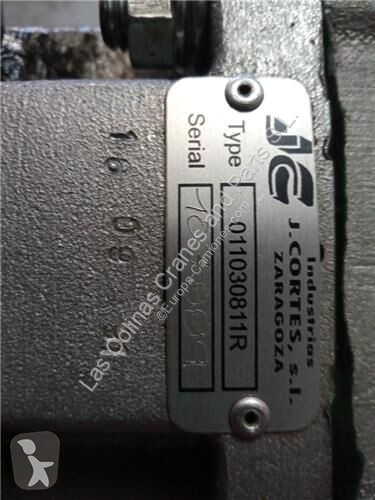 قطع غيار الآليات الثقيلة DAF Pompe hydraulique...