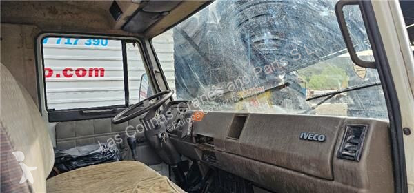 قطع غيار الآليات الثقيلة Iveco Cabine pour...