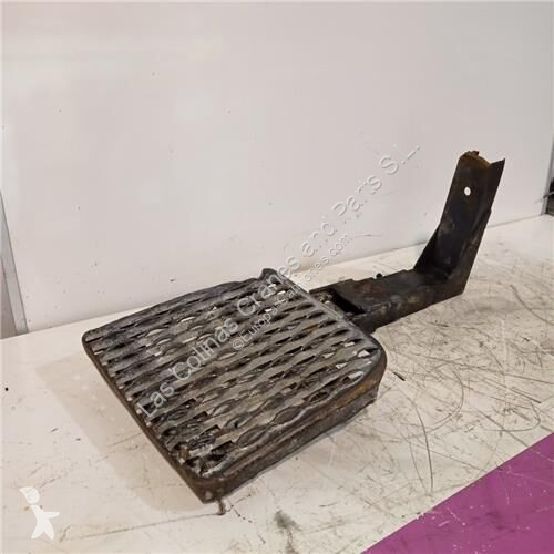 قطع غيار الآليات الثقيلة Renault Marchepied...