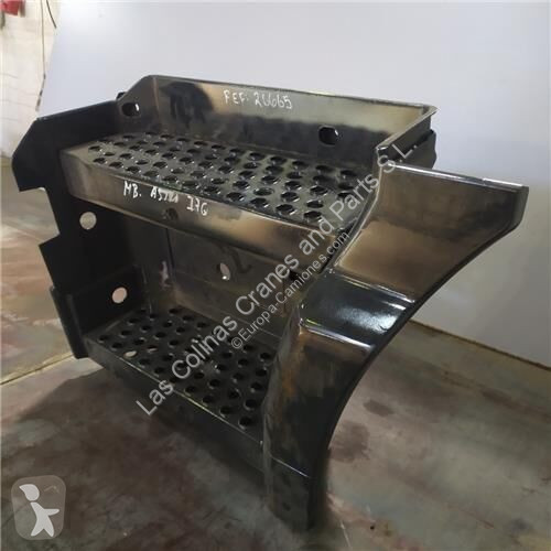 Repuestos para camiones Mercedes Marchepied 941...