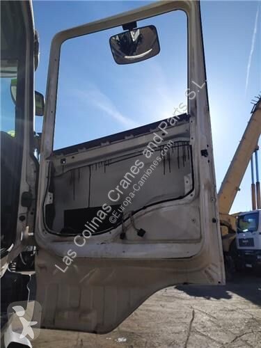 قطع غيار الآليات الثقيلة Scania Porte 1384420...