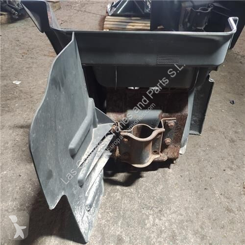 قطع غيار الآليات الثقيلة Iveco Marchepied pour...