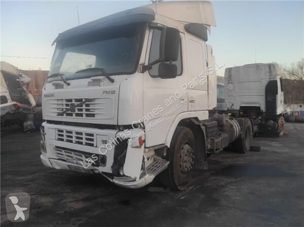قطع غيار الآليات الثقيلة Volvo Fixations pour...