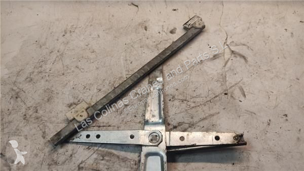 قطع غيار الآليات الثقيلة Nissan Tringlerie...