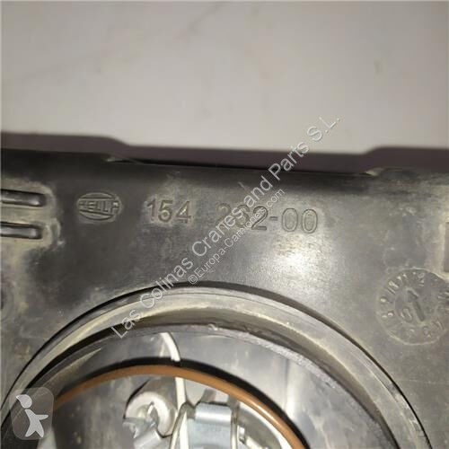 قطع غيار الآليات الثقيلة DAF Phare 1372801 pour...