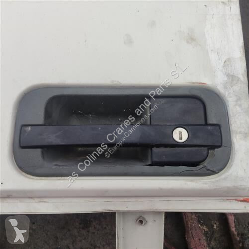 قطع غيار الآليات الثقيلة DAF Porte pour camion...