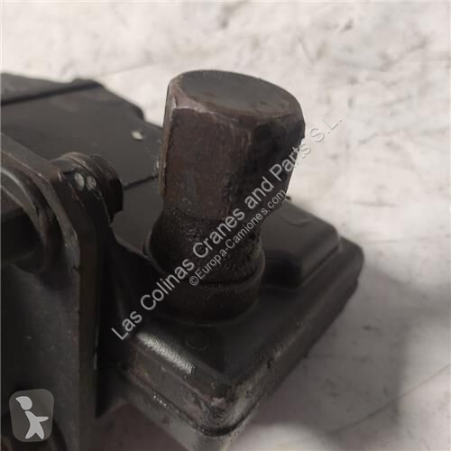 قطع غيار الآليات الثقيلة Renault Pompe de...