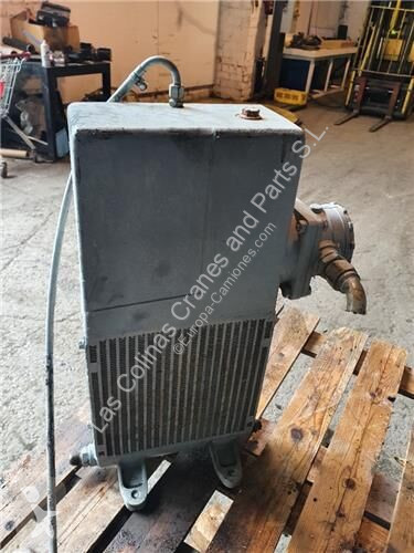 قطع غيار الآليات الثقيلة Iveco Radiateur de...