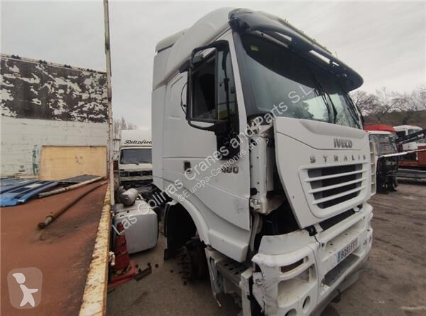قطع غيار الآليات الثقيلة Iveco Cabine pour camion