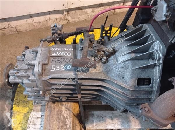 قطع غيار الآليات الثقيلة Iveco Boîte de...