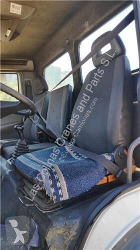 قطع غيار الآليات الثقيلة Nissan Cabine pour...