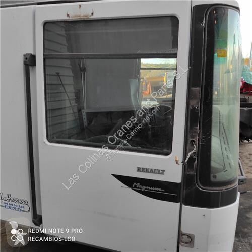 قطع غيار الآليات الثقيلة Renault Cabine...