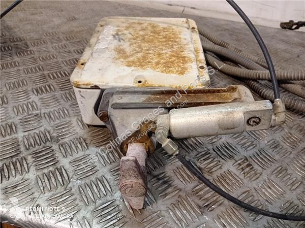 قطع غيار الآليات الثقيلة Scania Interrupteur de...