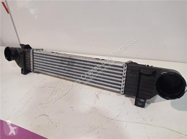 قطع غيار الآليات الثقيلة Mercedes Refroidisseur...