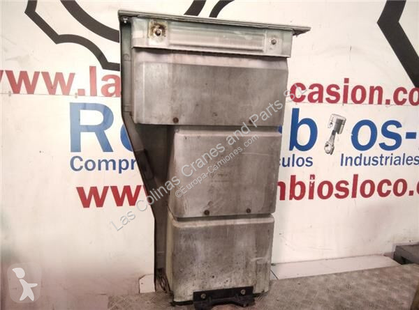 قطع غيار الآليات الثقيلة Renault Marchepied...