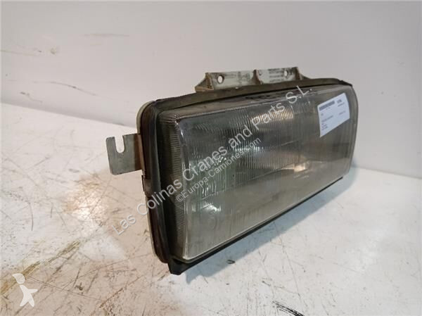 قطع غيار الآليات الثقيلة DAF Phare pour camion