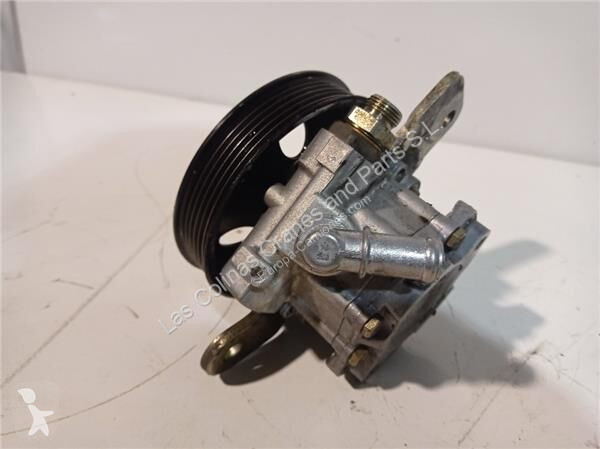 قطع غيار الآليات الثقيلة Nissan Pompe...