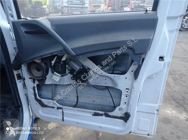 قطع غيار الآليات الثقيلة Mercedes Porte A 639...