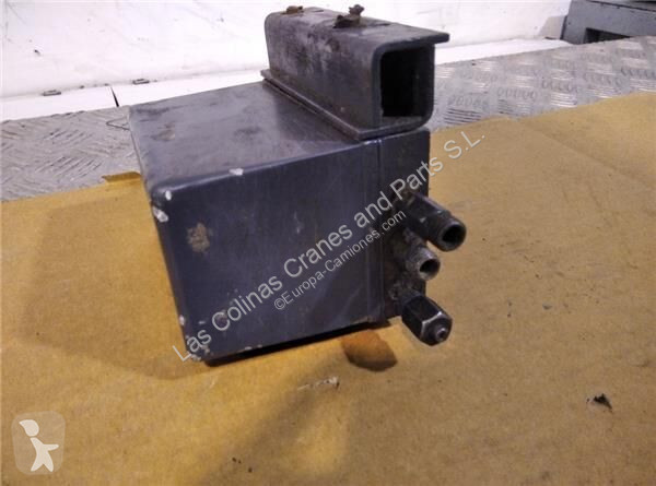 قطع غيار الآليات الثقيلة Scania Pompe de levage...