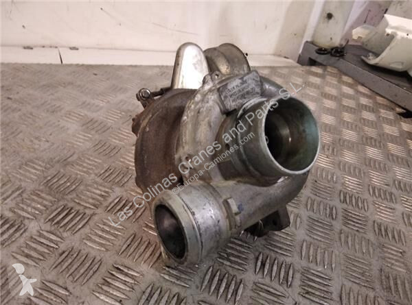 قطع غيار الآليات الثقيلة Mercedes...