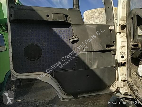 قطع غيار الآليات الثقيلة MAN Porte pour camion