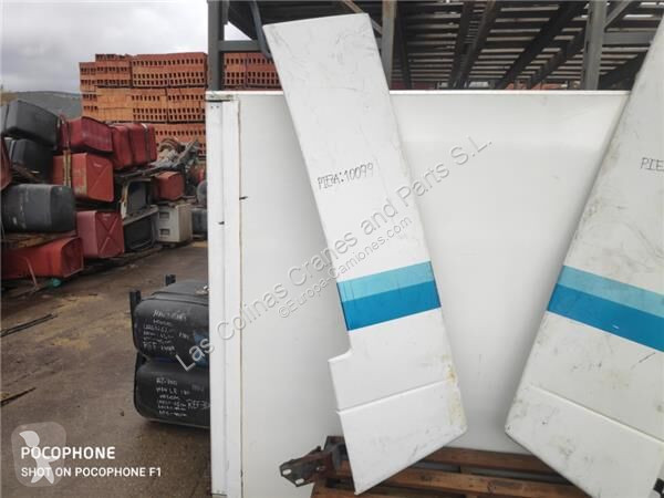 قطع غيار الآليات الثقيلة MAN Aileron pour...