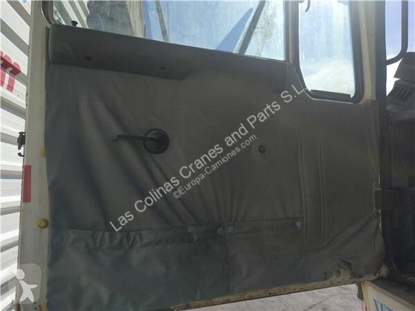 قطع غيار الآليات الثقيلة Pegaso Porte pour...