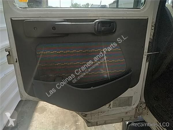 قطع غيار الآليات الثقيلة Renault Porte pour camion