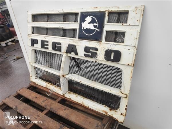 قطع غيار الآليات الثقيلة Pegaso Calandre pour...