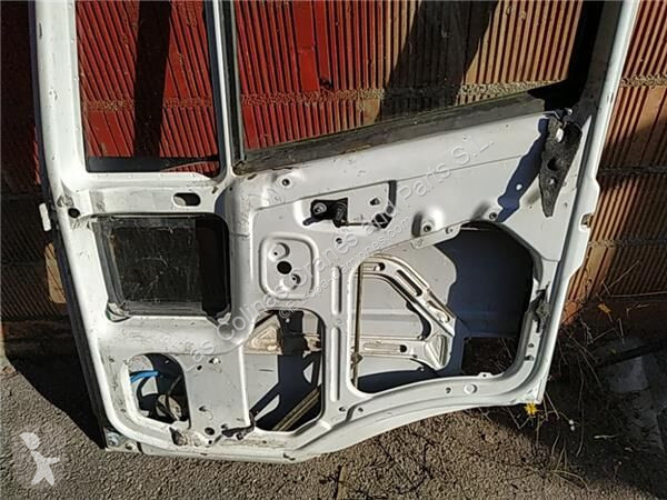 قطع غيار الآليات الثقيلة Iveco Porte 1908807...