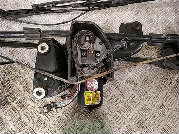 قطع غيار الآليات الثقيلة Renault Moteur 535 58...