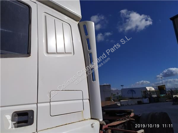 قطع غيار الآليات الثقيلة Iveco Aileron 99473097...
