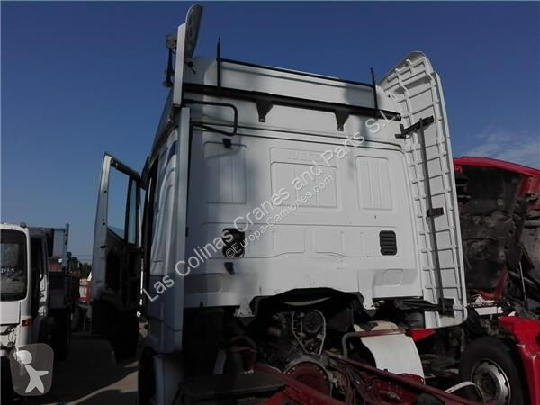 قطع غيار الآليات الثقيلة Iveco Aileron pour camion