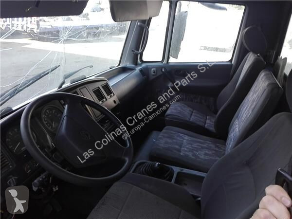 قطع غيار الآليات الثقيلة Nissan Cabine pour...