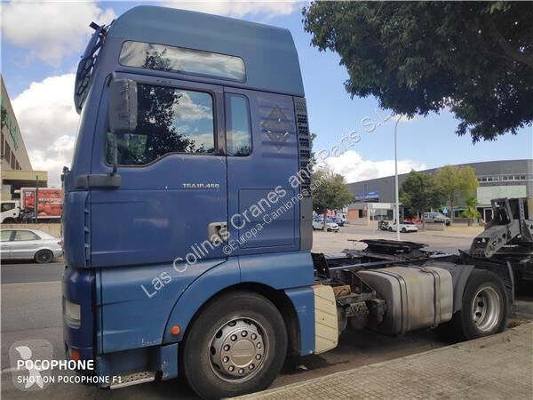 قطع غيار الآليات الثقيلة MAN Cabine 81600007852...