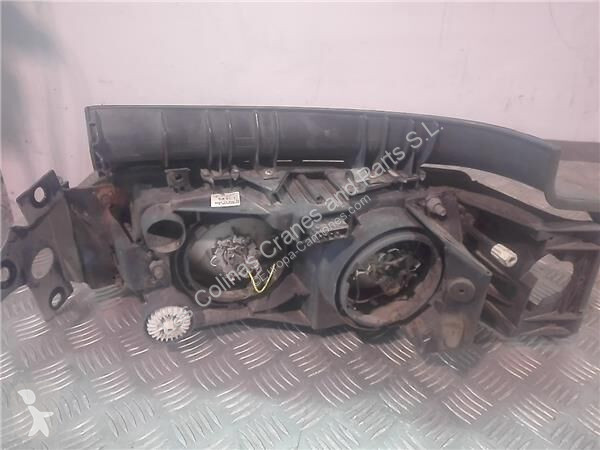 قطع غيار الآليات الثقيلة Renault Phare...