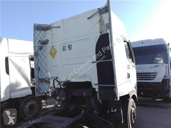 قطع غيار الآليات الثقيلة Renault Cabine...