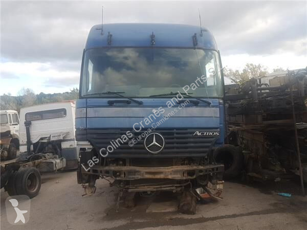 قطع غيار الآليات الثقيلة Mercedes Pare-brise...