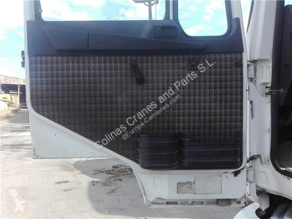 قطع غيار الآليات الثقيلة MAN Porte pour camion...