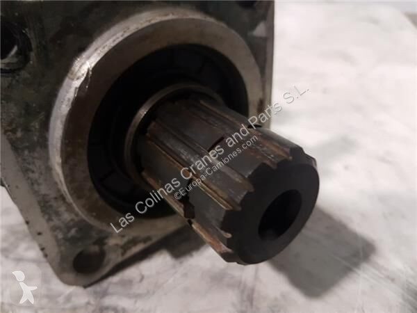 قطع غيار الآليات الثقيلة  Pompe hydraulique...