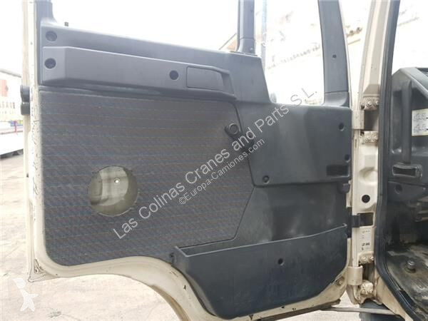قطع غيار الآليات الثقيلة MAN Porte pour camion...