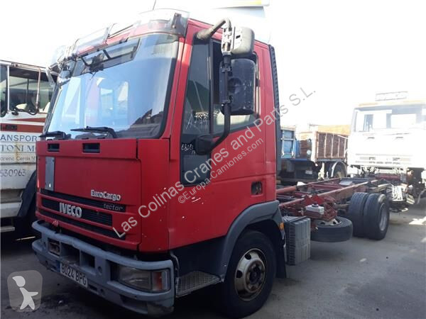 قطع غيار الآليات الثقيلة Iveco Cabine pour...