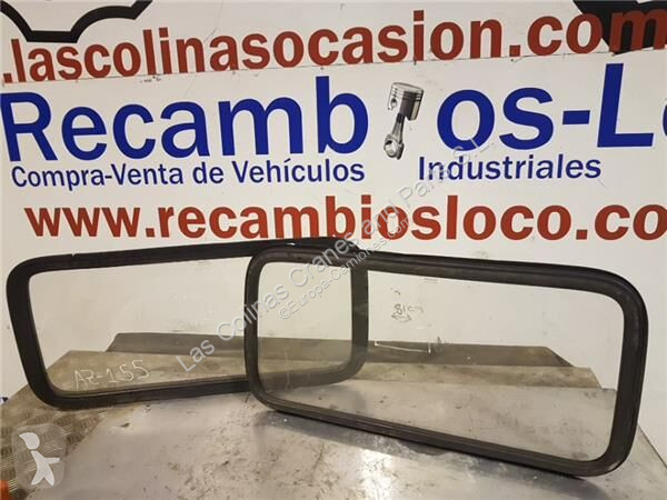 قطع غيار الآليات الثقيلة Renault Lunette...