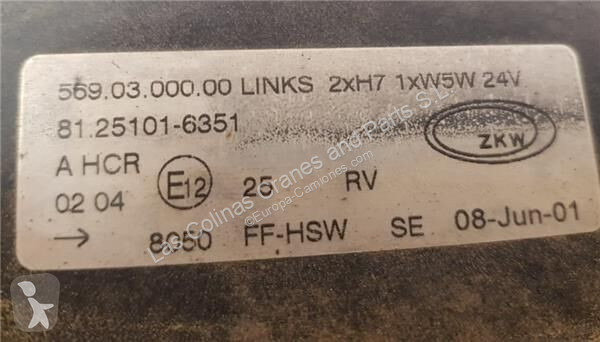قطع غيار الآليات الثقيلة MAN Phare pour camion...