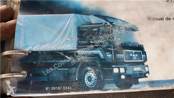قطع غيار الآليات الثقيلة MAN Porte pour camion...
