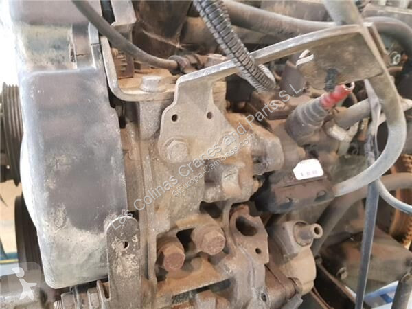 قطع غيار الآليات الثقيلة Nissan Pompe...