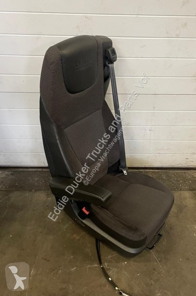 قطع غيار الآليات الثقيلة DAF 1879090 / 2158419...