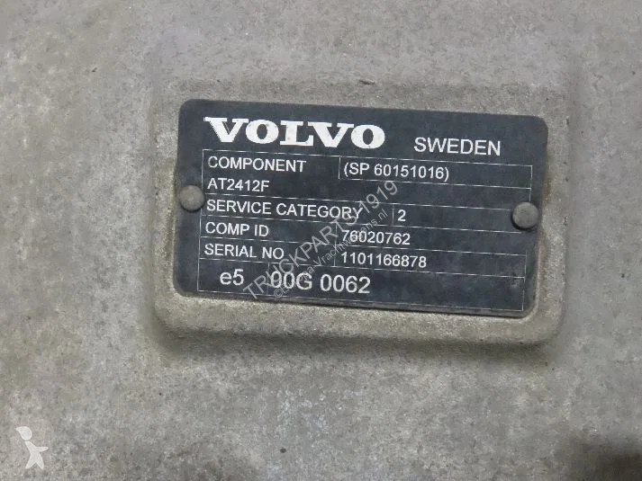 قطع غيار الآليات الثقيلة Volvo 60151016...