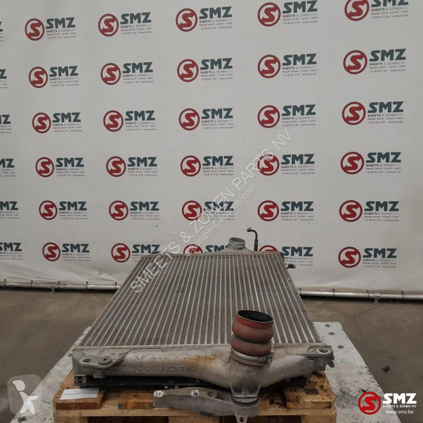 قطع غيار الآليات الثقيلة Scania Occ intercooler...